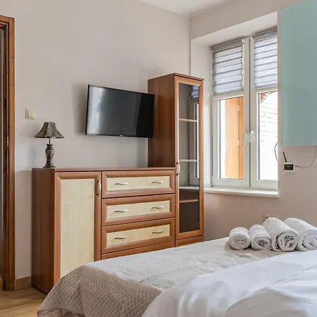 Glow Apartments, Brzezno Smart I Parking