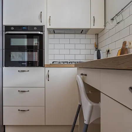 Glow Apartments, Brzezno Smart I Parking Apartmán *